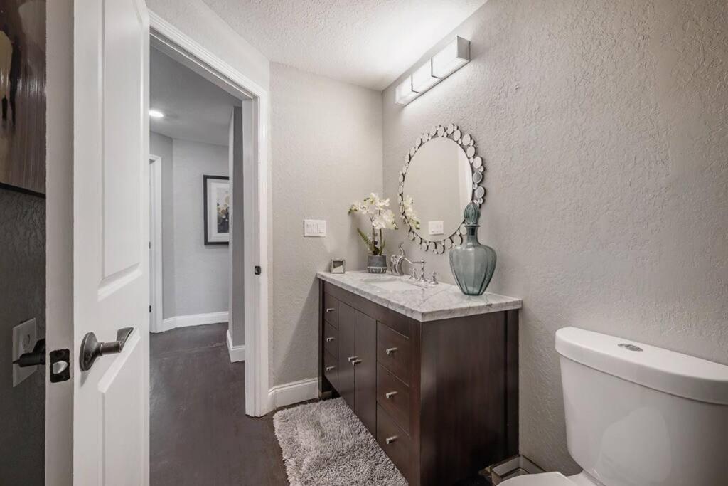 Chic Pad In Center Of Seminole Heights-322 Tampa Exterior foto