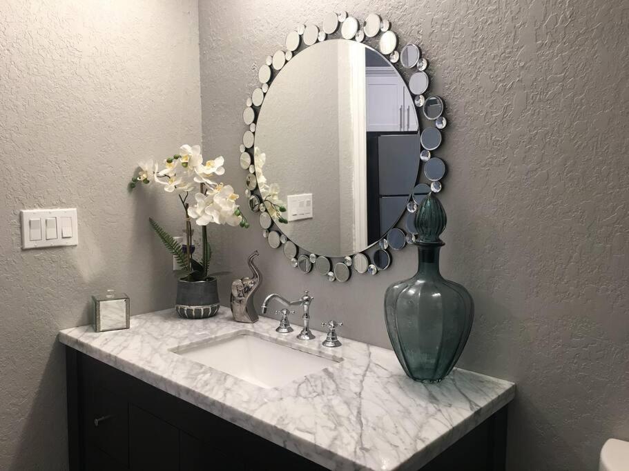 Chic Pad In Center Of Seminole Heights-322 Tampa Exterior foto