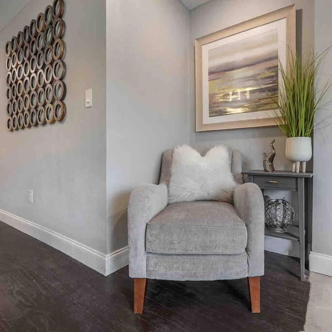 Chic Pad In Center Of Seminole Heights-322 Tampa Exterior foto